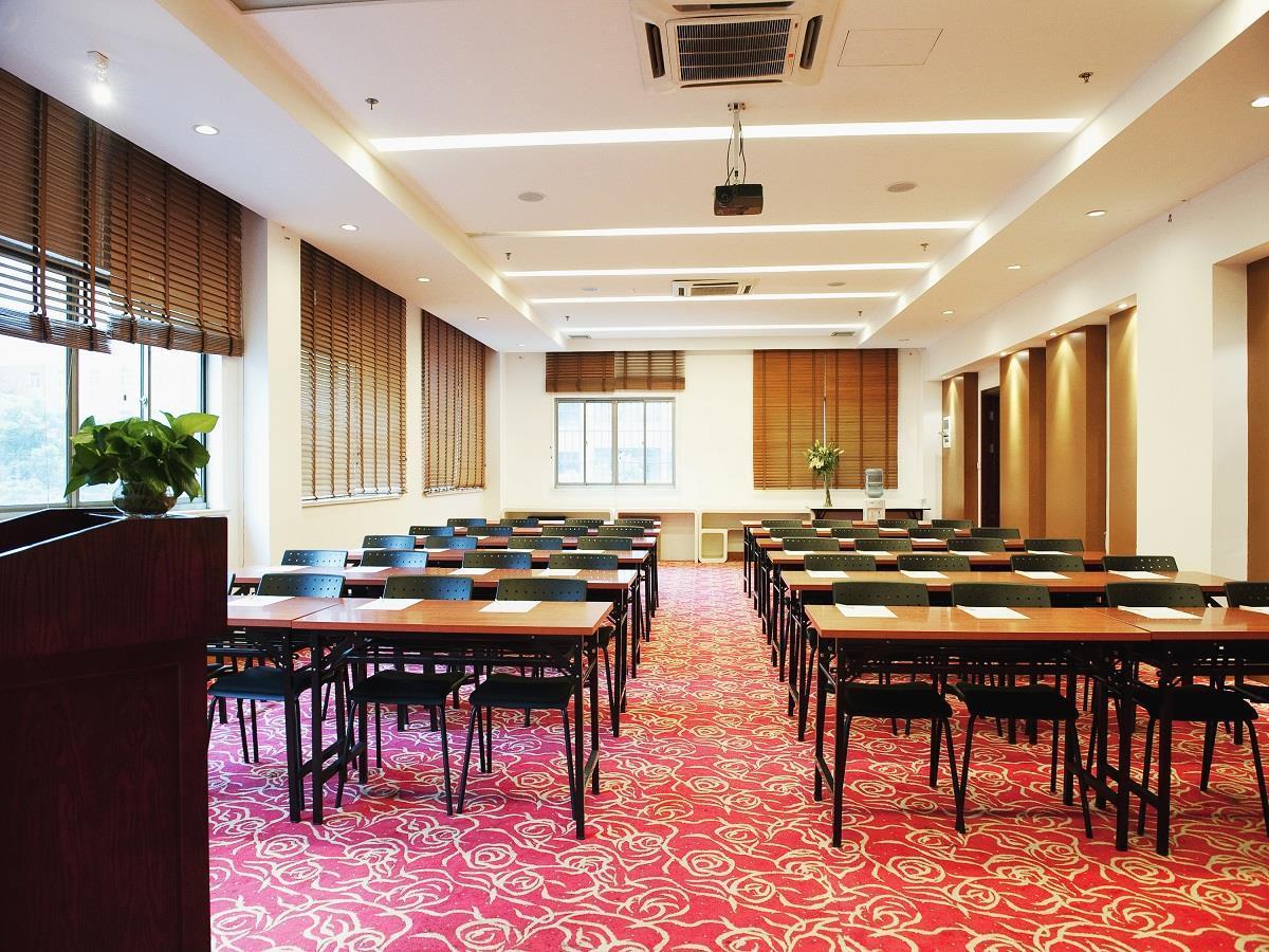 Ji Hotel Shanghai Lujiazui Esterno foto