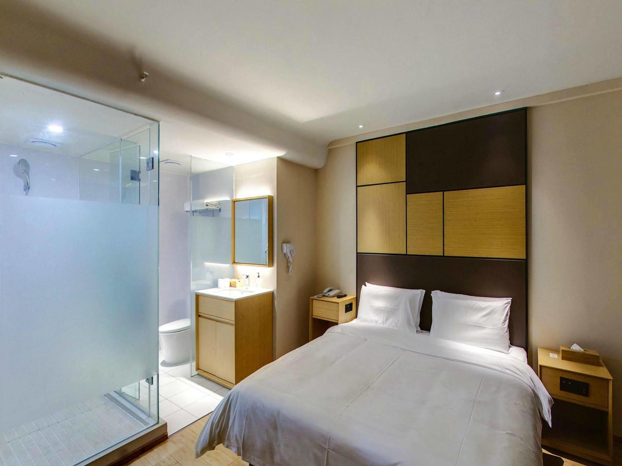 Ji Hotel Shanghai Lujiazui Esterno foto